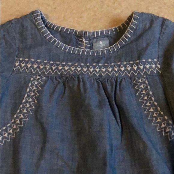 GAP Chambray 3/4 sleeve dress - Picture 2 of 4